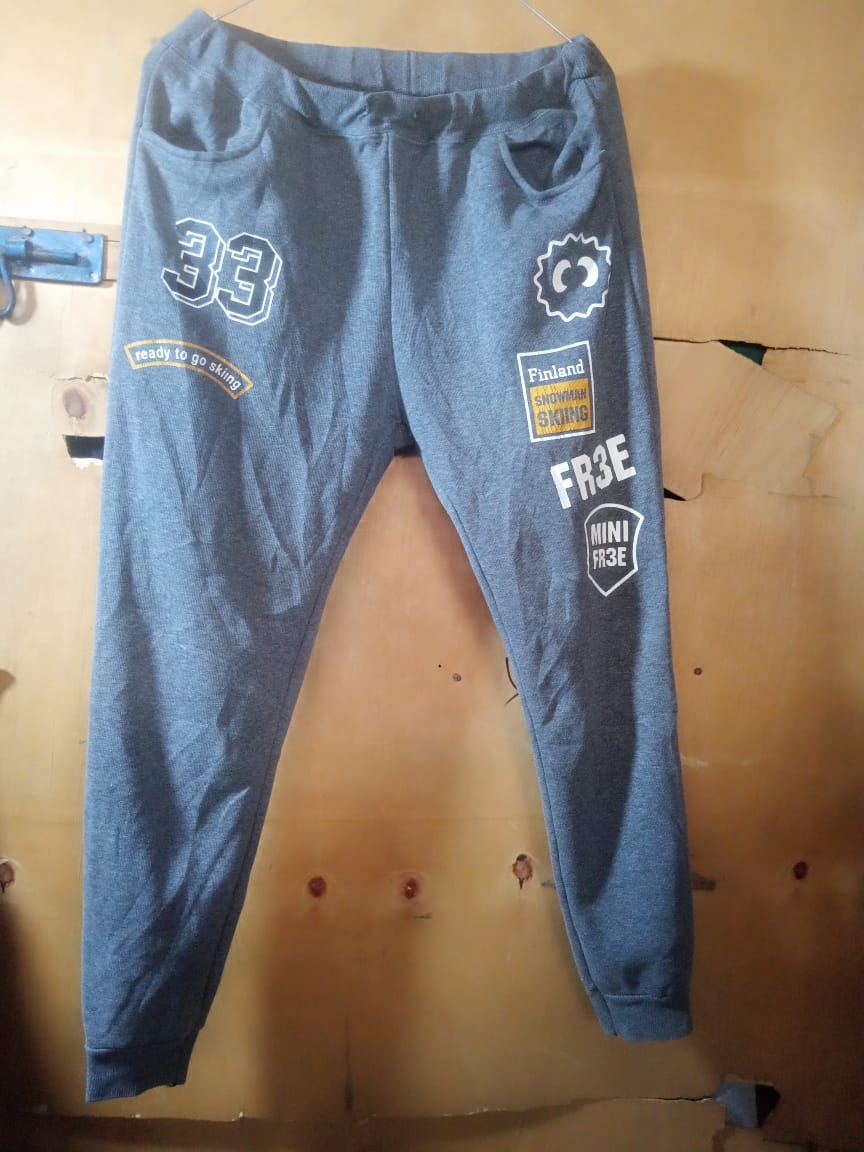 Mugaciku Sweatpants