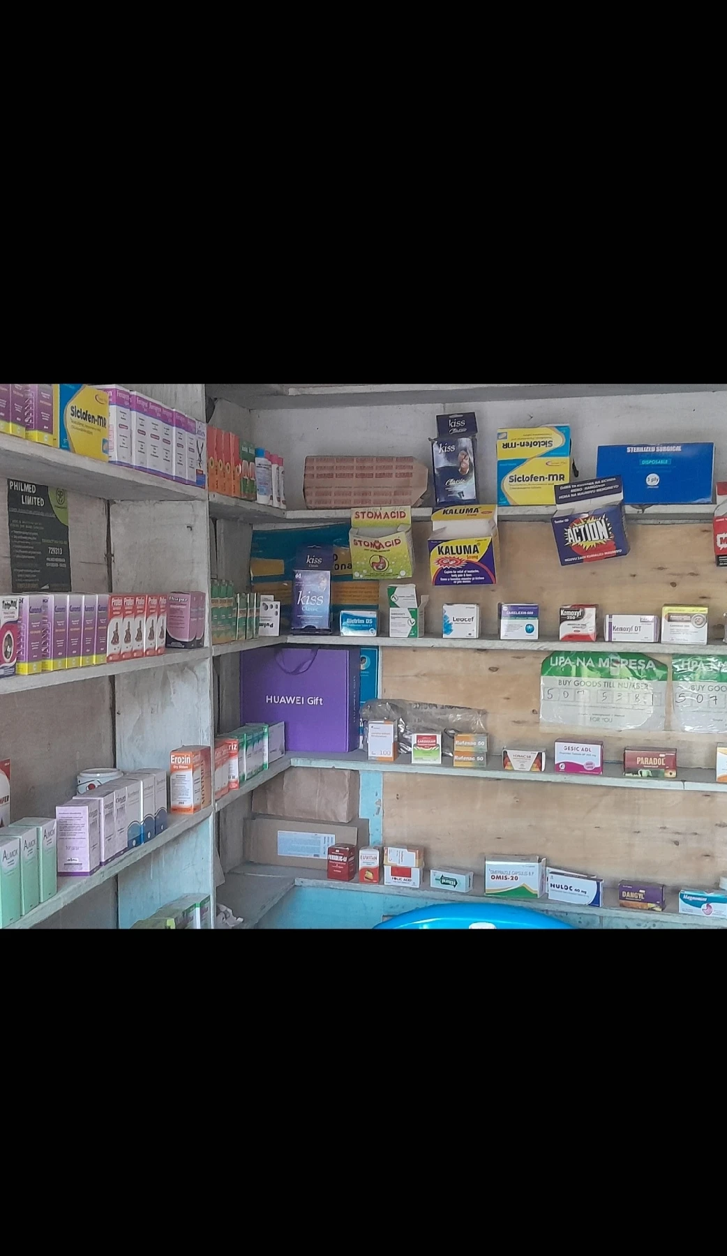 PETER'S CHEMIST